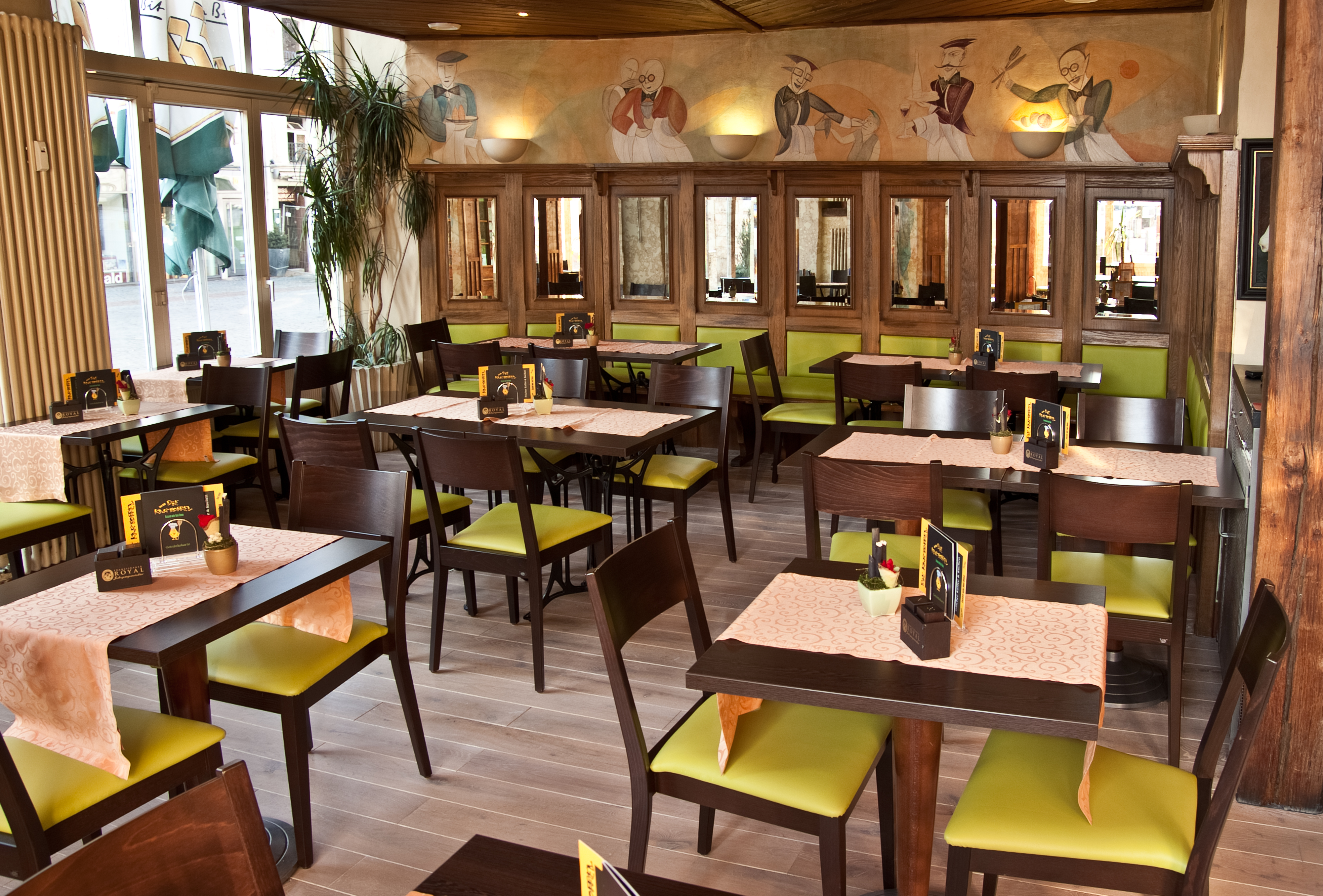 Innen- & Außenbereich